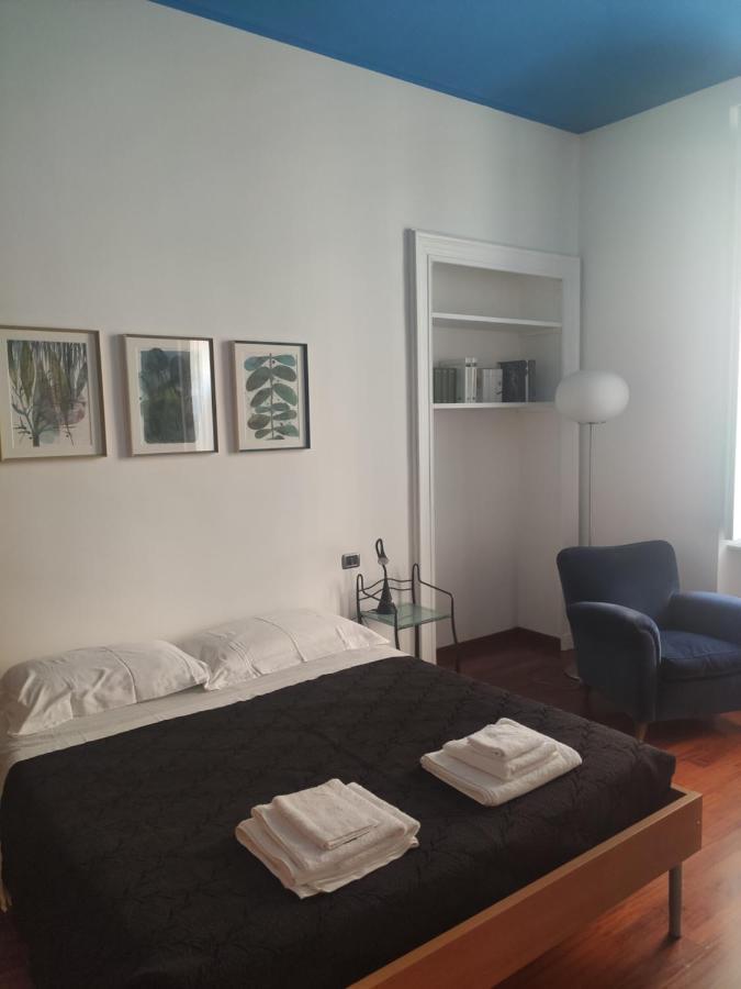 Appartamento Su Cortile Magico Турин Екстер'єр фото
