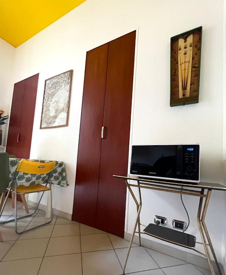 Appartamento Su Cortile Magico Турин Екстер'єр фото