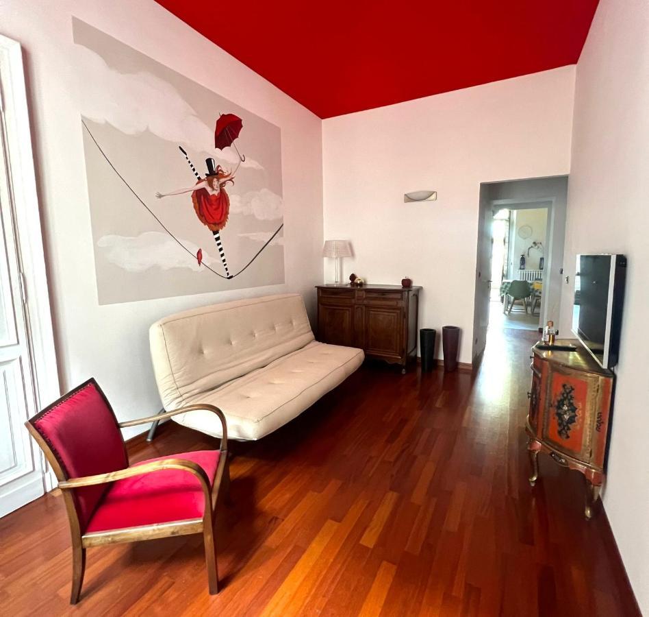 Appartamento Su Cortile Magico Турин Екстер'єр фото