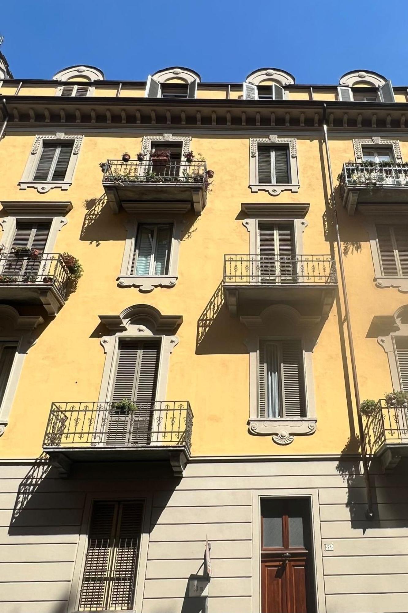 Appartamento Su Cortile Magico Турин Екстер'єр фото